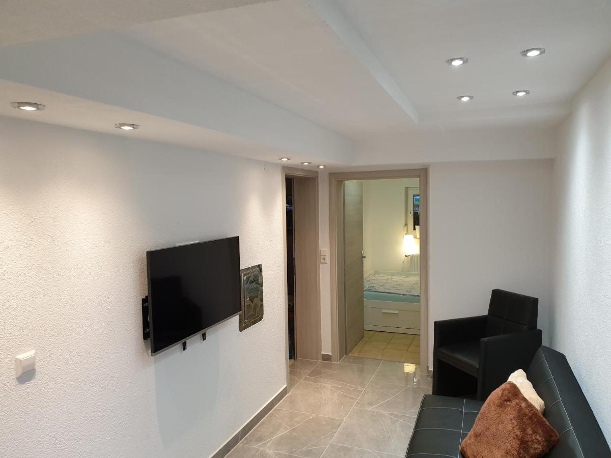 Apartment Moderne Einliegerwohnung Amara - Am Bodensee Friedrichshafen